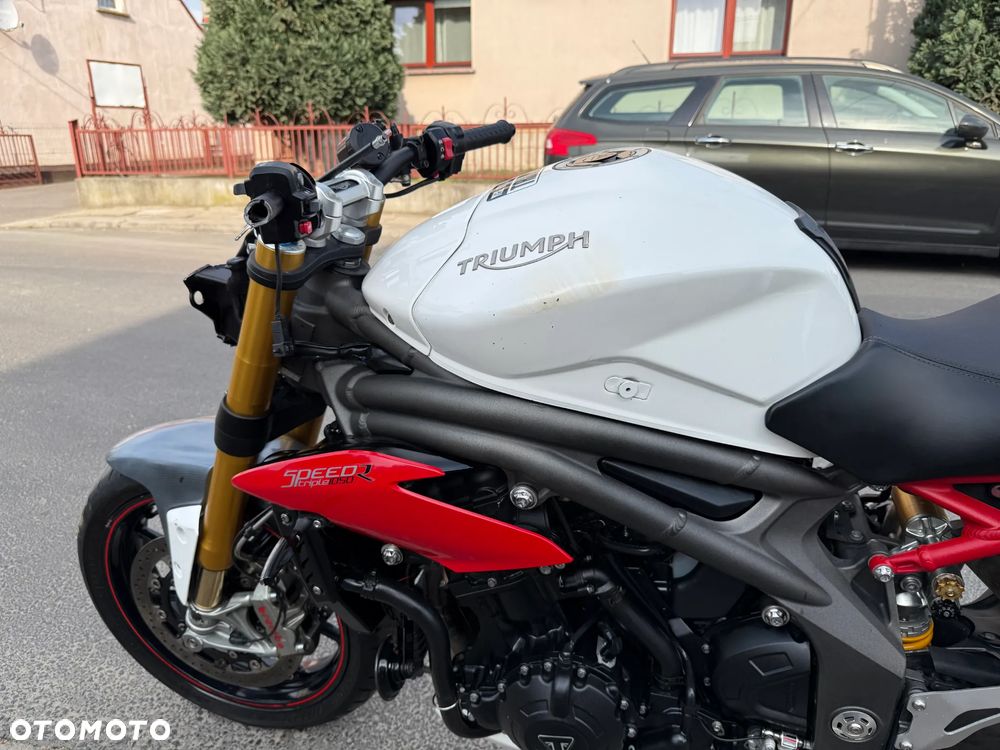 Triumph Speed Triple - 16