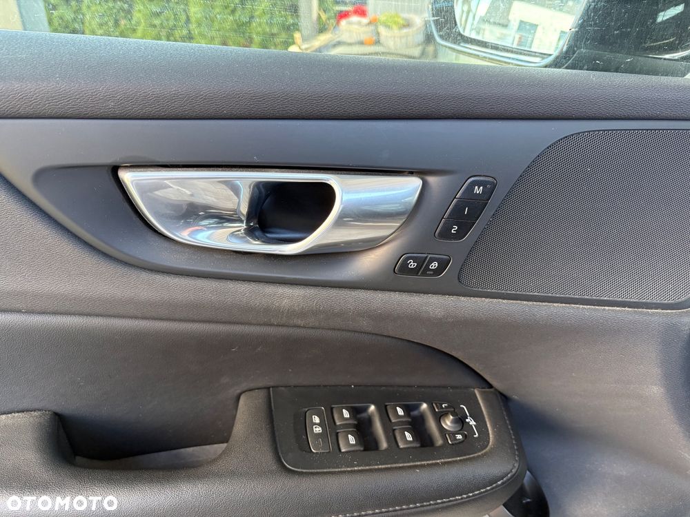 Volvo V60 B4 D Momentum Core - 9