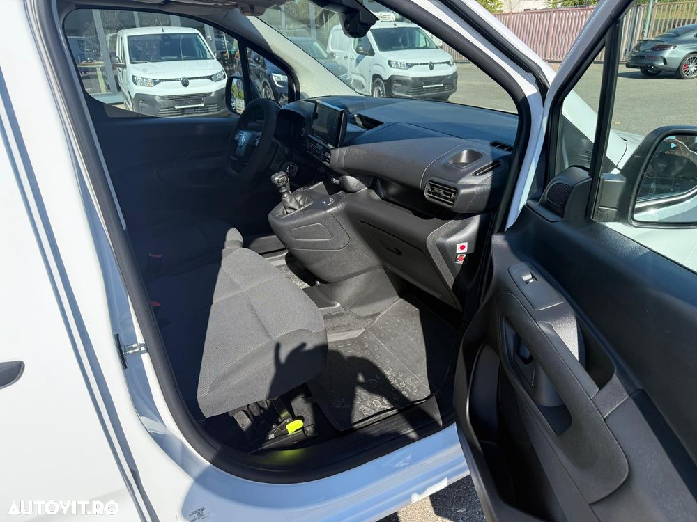 Citroën BERLINGO - 17