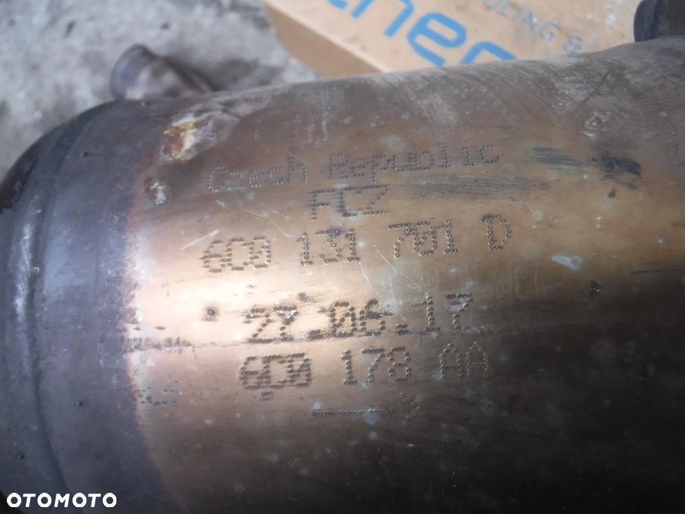 Vw Seat Audi Skoda Fabia 1.0 MPI katalizator 6C0131701D - 2