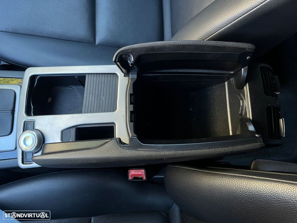 Mercedes-Benz C 200 - 27