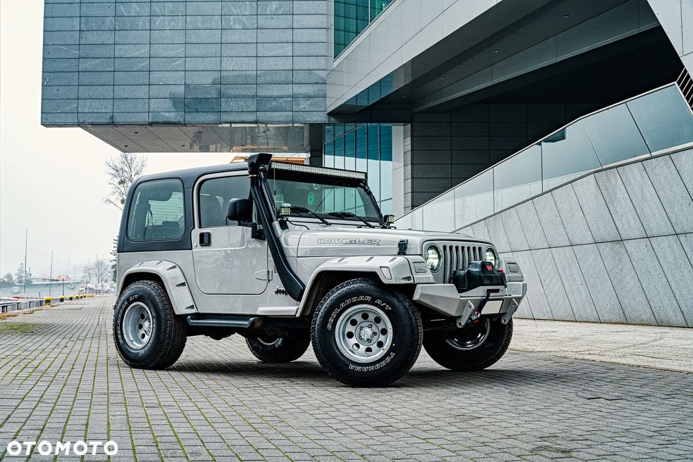 Jeep Wrangler 4.0 Sport - 5
