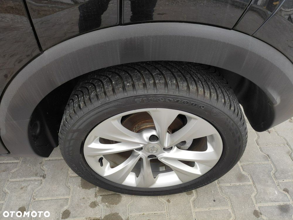 Opel Crossland X - 12