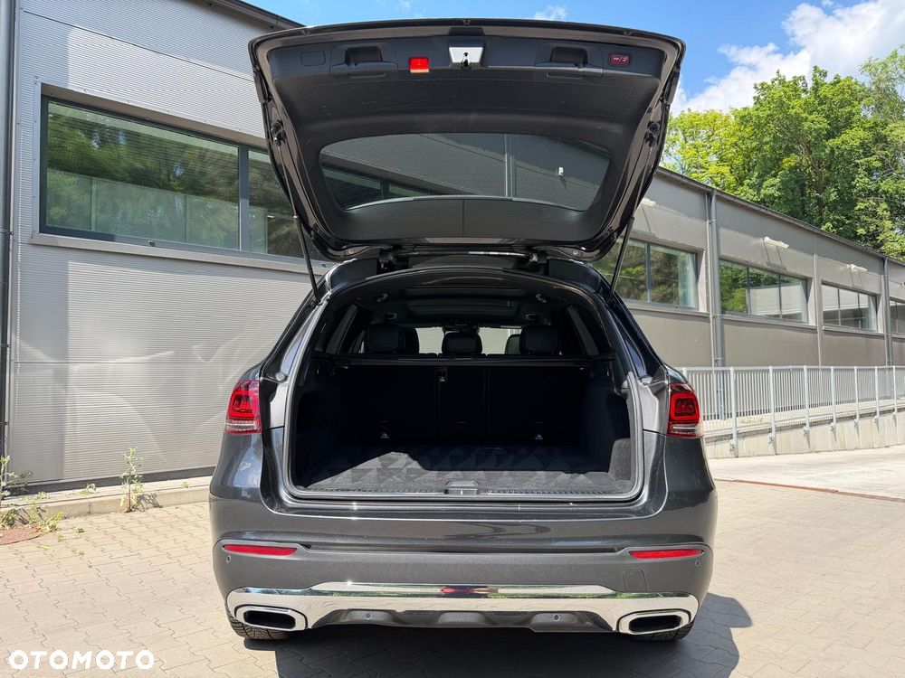 Mercedes-Benz GLC 200 d Business Edition - 24
