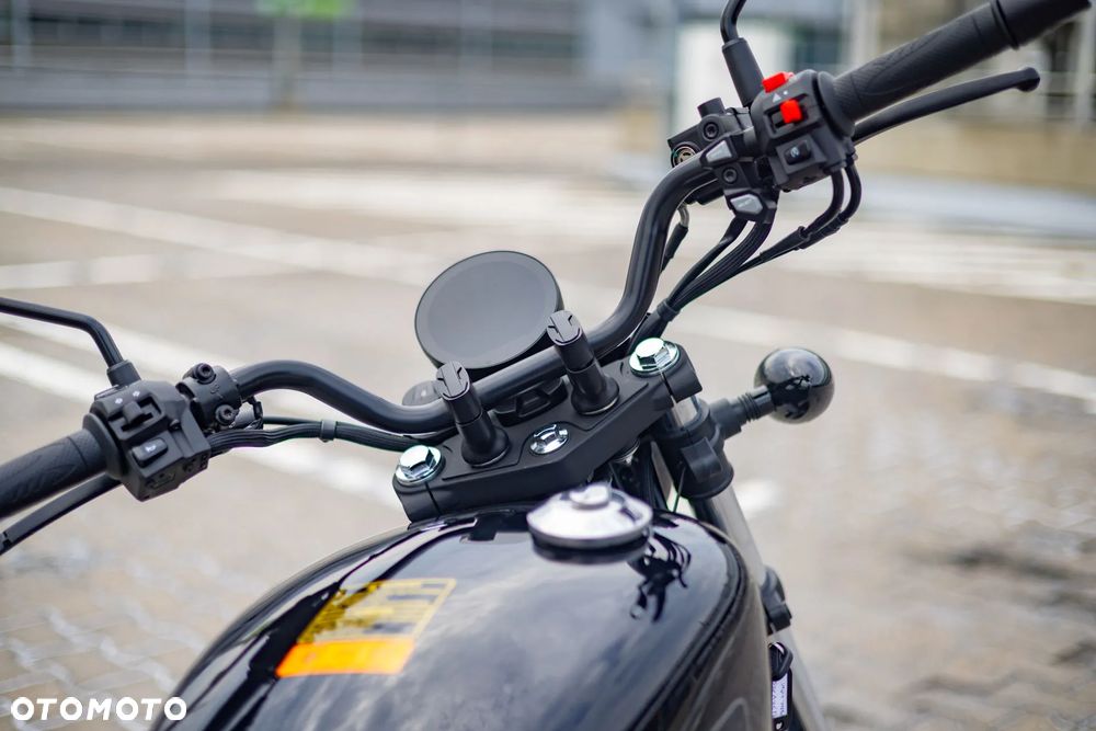 QJMOTOR SRV 125 - 18