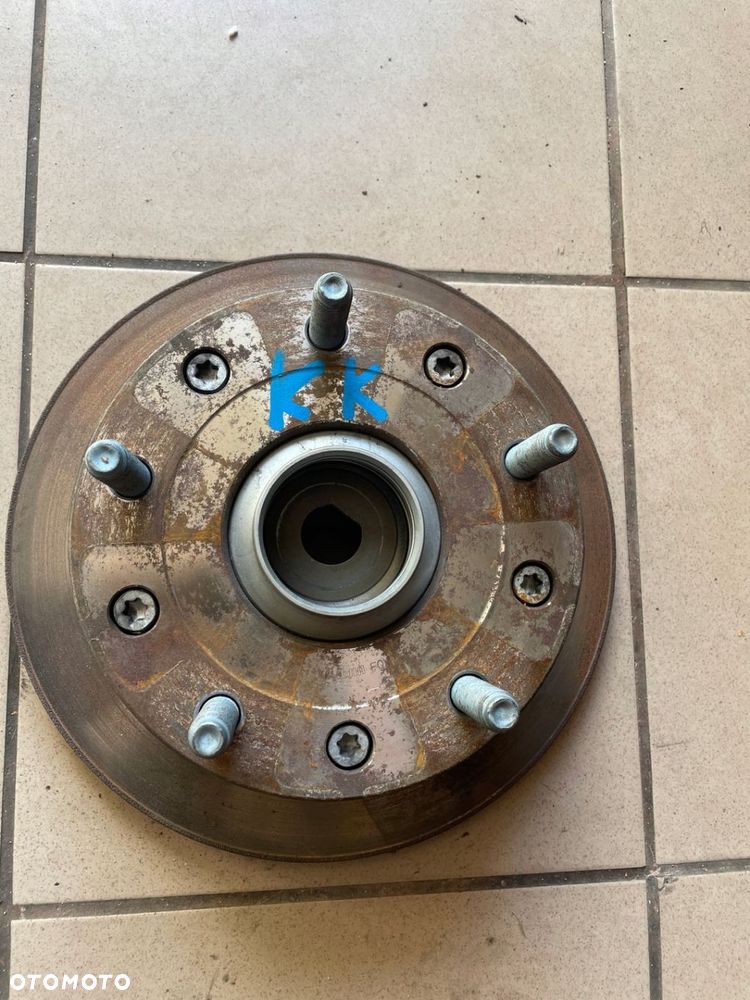 Piasta tył Transit MK8/CUSTOM KK212B664AA - 1