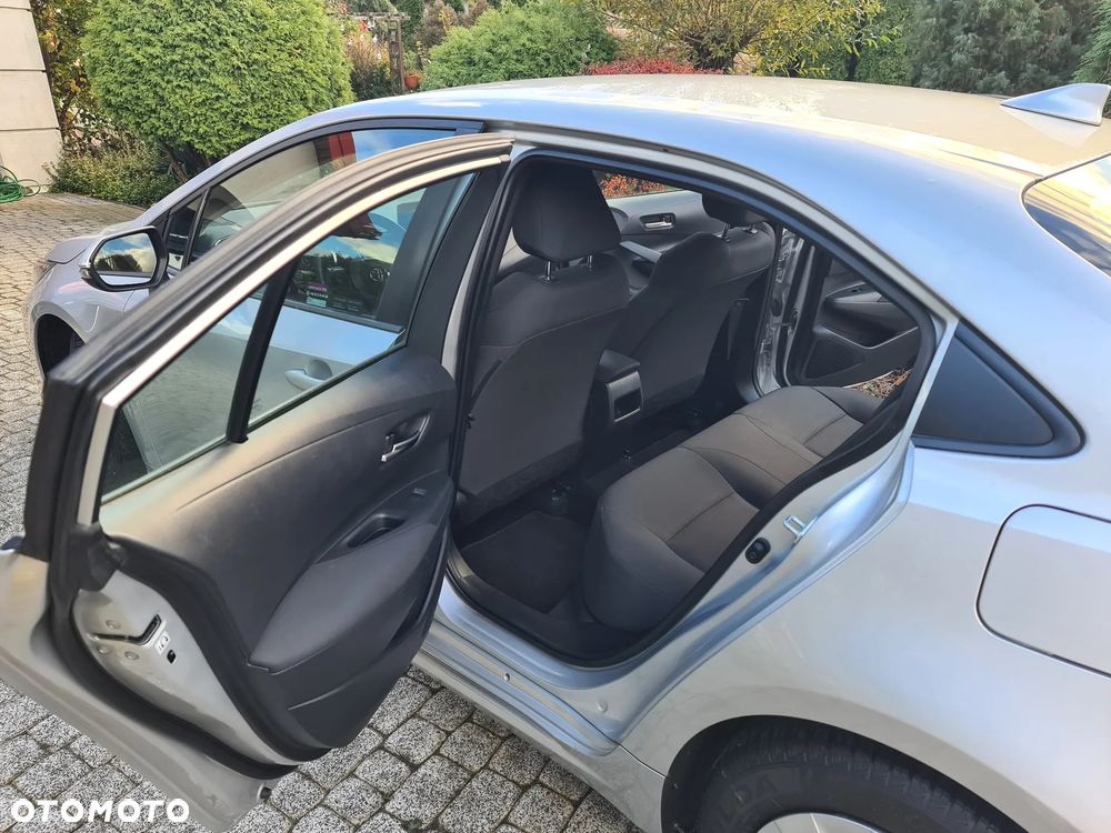 Toyota Corolla 1.6 Active - 5