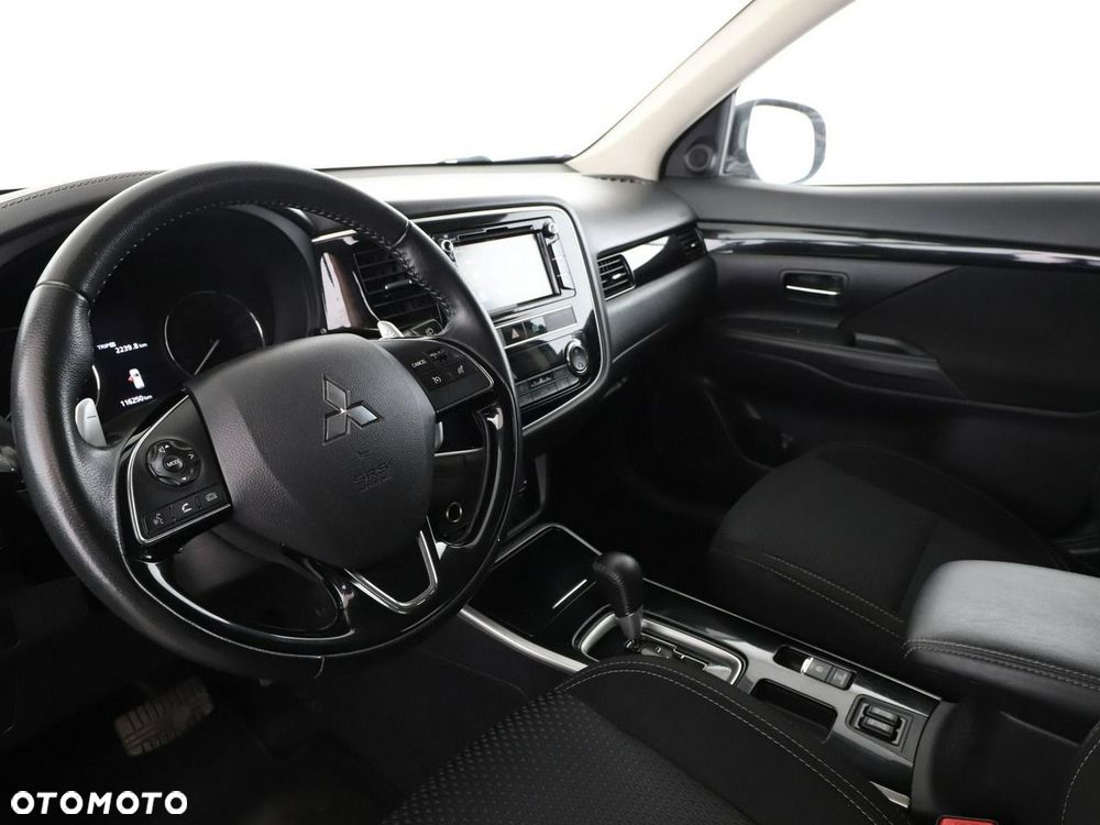 Mitsubishi Outlander 2.0 2WD CVT Edition+ - 15