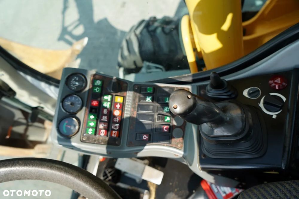 Liebherr A314 LITRONIC / KOPARKA KOŁOWA / KLIMATYZACJA / - 32