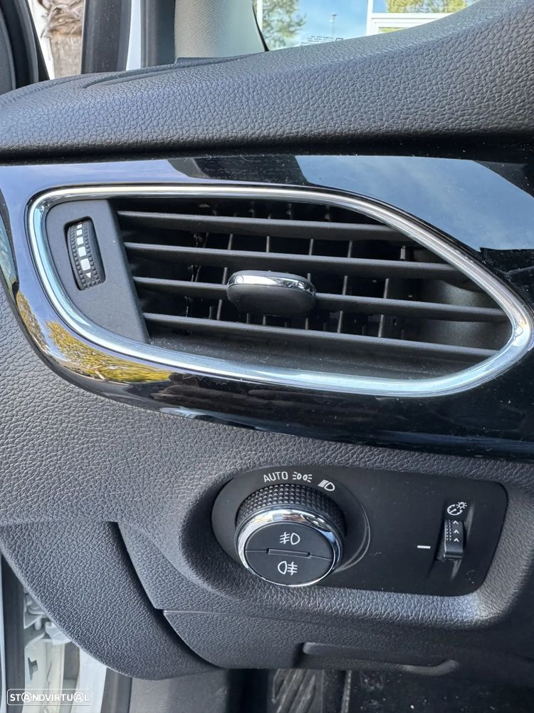 Opel Astra Sports Tourer 1.4 T Innovation Act.S/S - 26