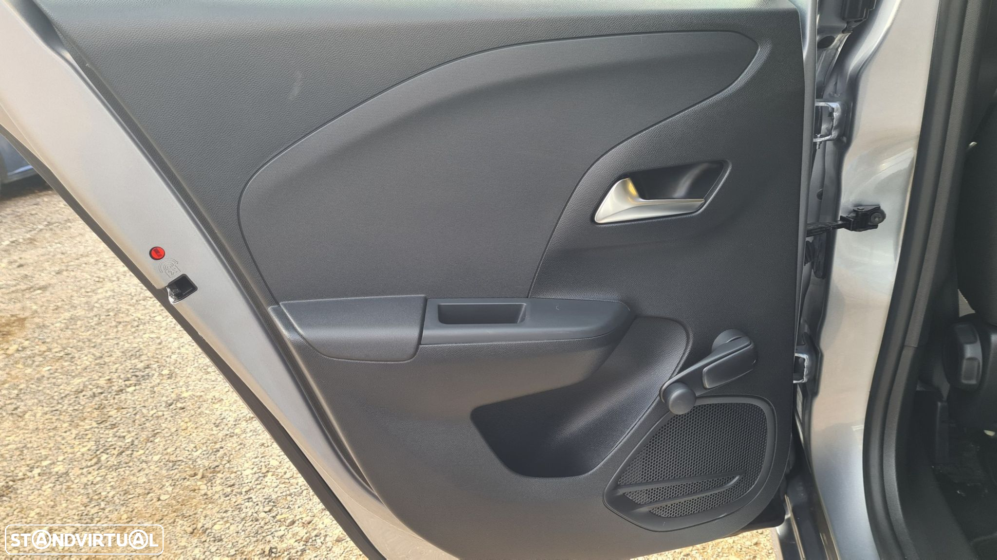 Opel Corsa 1.5 D Business Edition - 45
