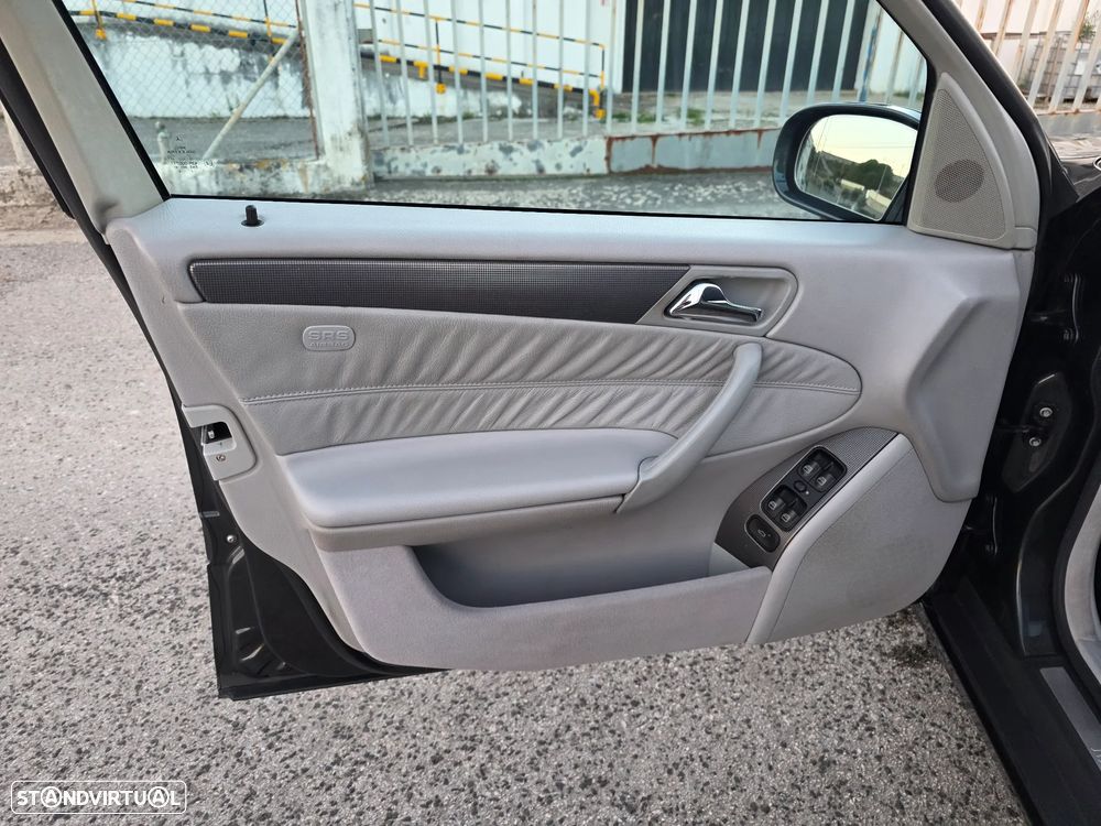 Mercedes-Benz C 220 CDi Avantgarde - 23