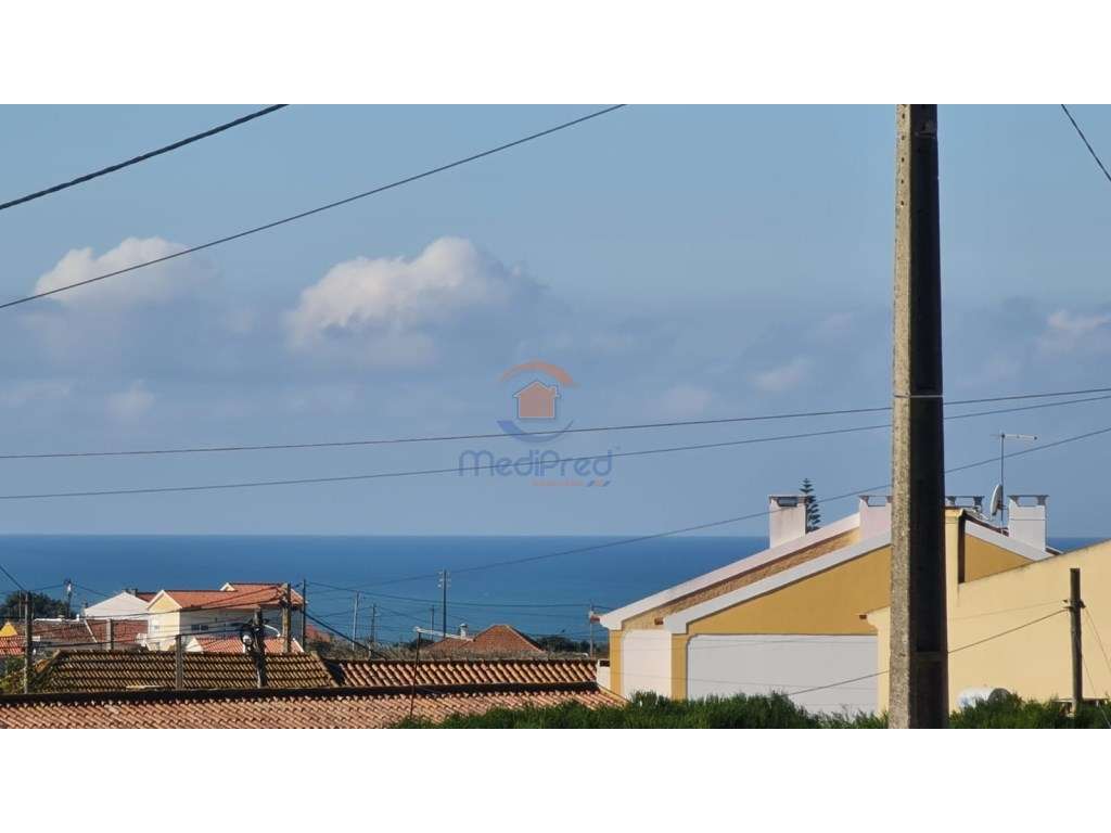 Terreno urbano 700 m2 com Vista de Mar | A dos Cunhados, Torres Vedras - Grande imagem: 2/3