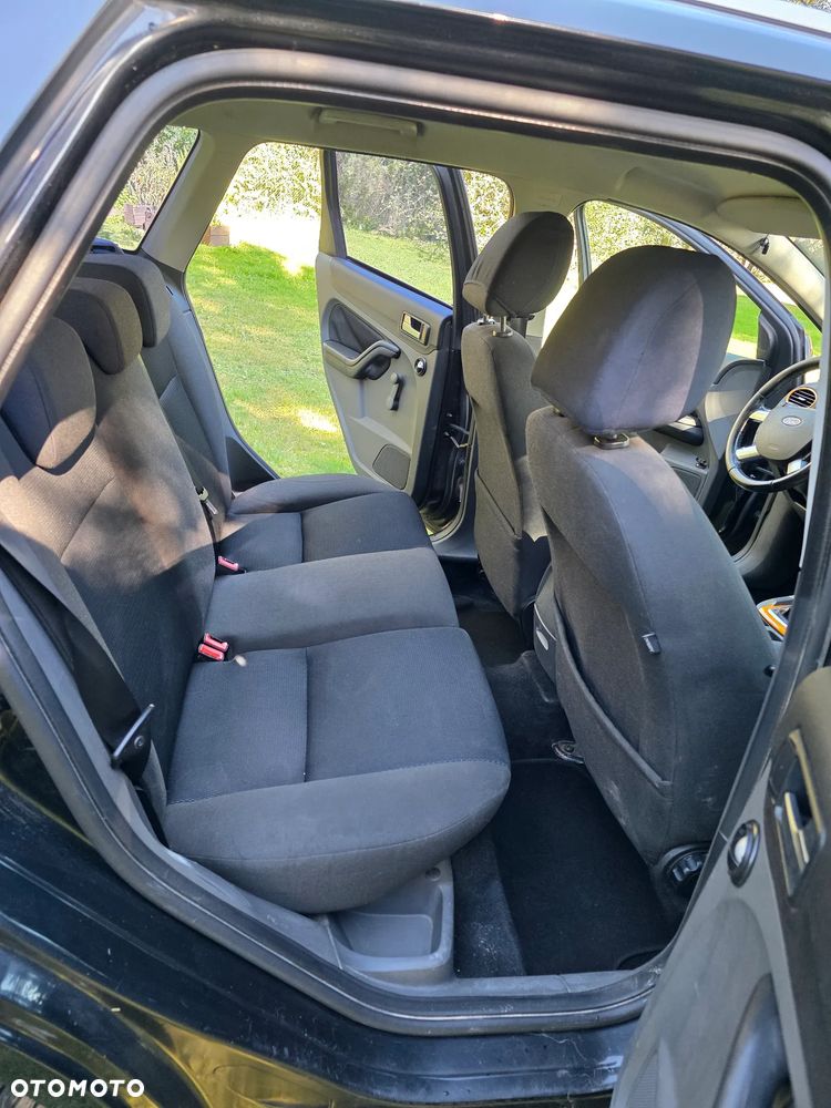 Ford Focus 2.0 TDCi Sport - 20
