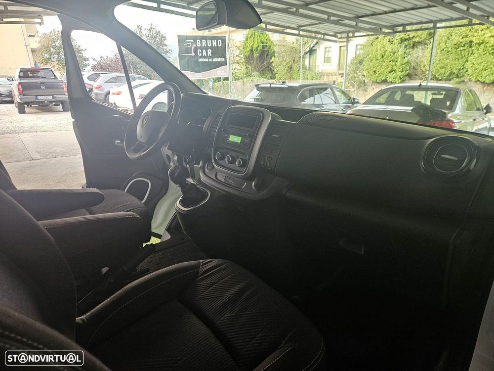 Renault Trafic 1.6 dCi SpaceClass 8L SS - 22