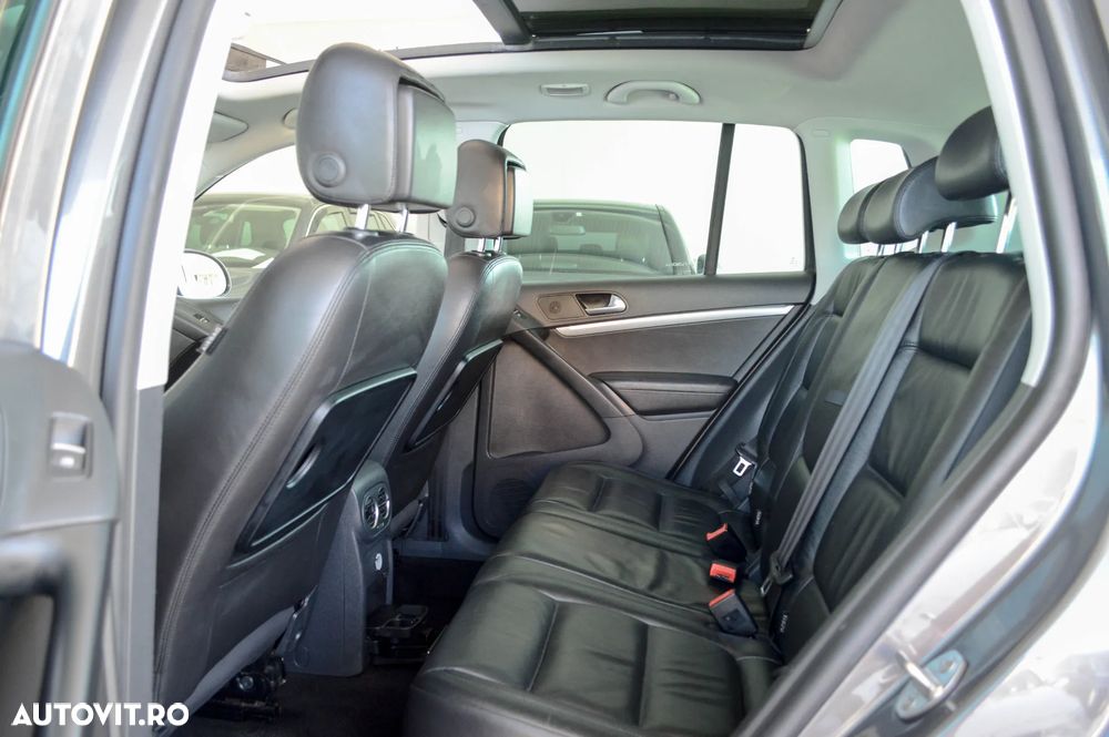 Volkswagen Tiguan 2.0 TDI DPF 4Motion BlueMotion Technology DSG Lounge Sport & Style - 15