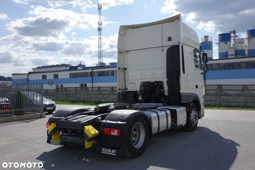 DAF XF 480 FT / SUPER SPACE CAB / STANDARD/ EURO 6/ AUTOMAT / LODÓWKA / 2 ZBIORNIKI / SALON POLSKA / 1 WŁAŚCICIEL / PO KONTRAKCIE - 5