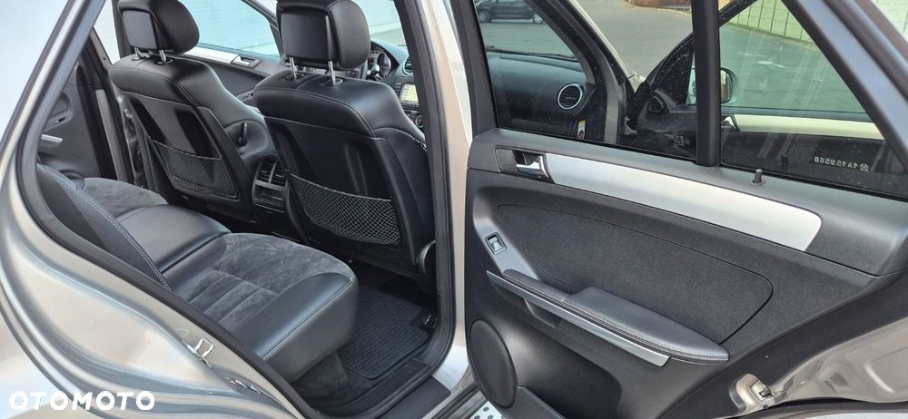 Mercedes-Benz ML 320 CDI 4Matic 7G-TRONIC Edition 10 - 9