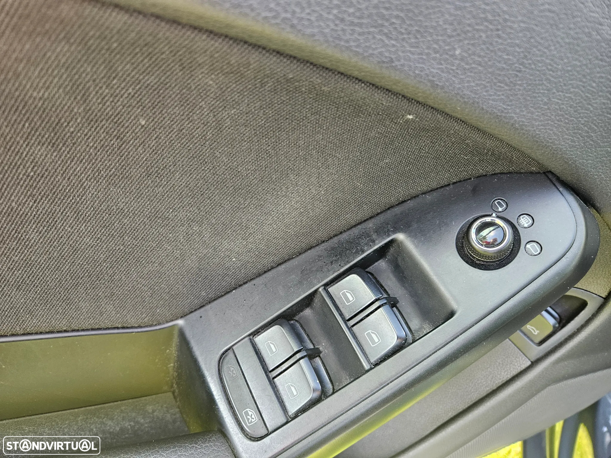 Audi A4 2.0 TDI exclusive - 21