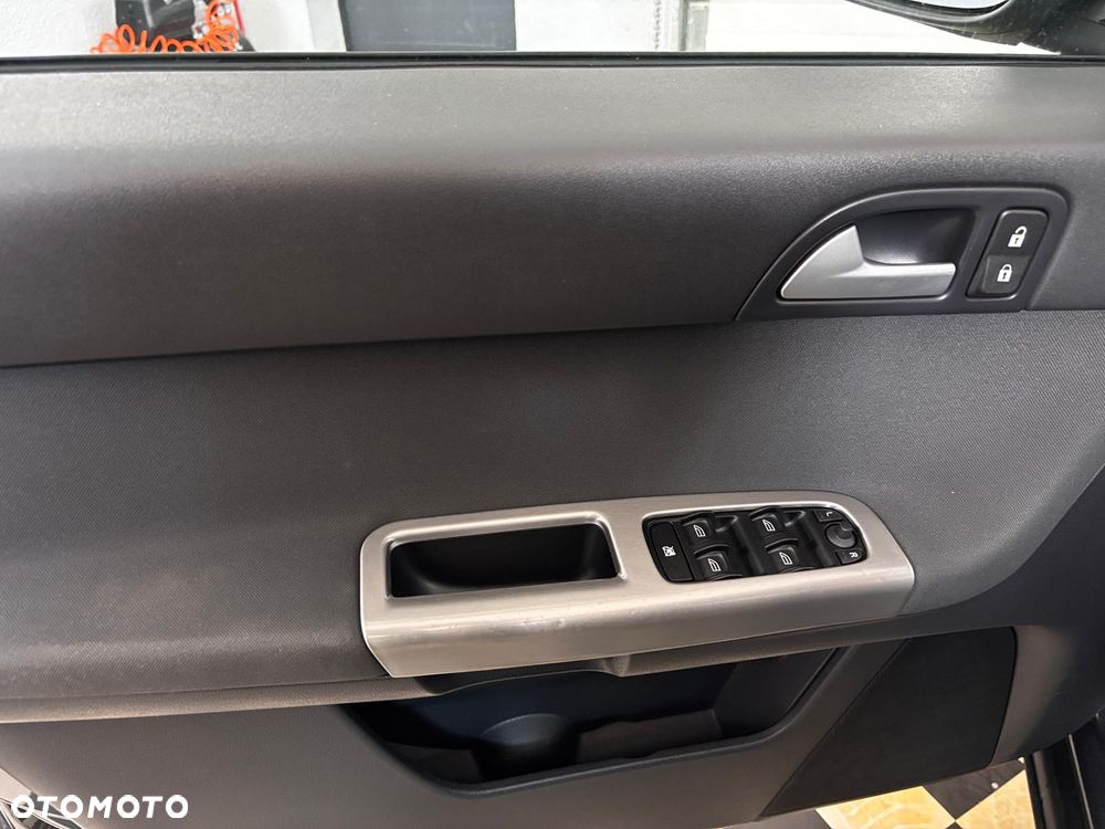 Volvo V50 1.6D DPF DRIVe Kinetic - 16