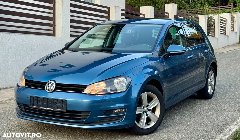 Volkswagen Golf 1.2 TSI BMT Comfortline - 1