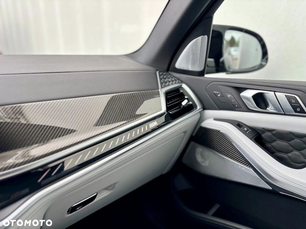 BMW X5 M Competition - 16