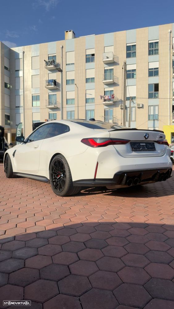 BMW M4 Competition xDrive - 19