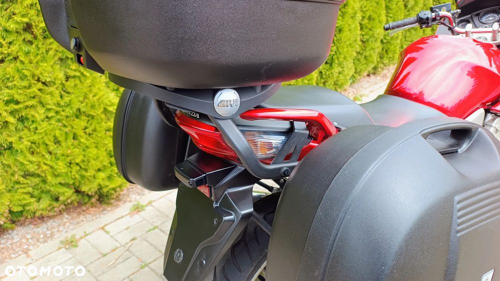 Honda CBF - 11