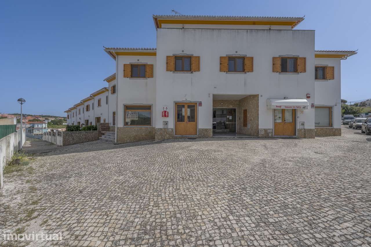 Loja, Mafra, Tituaria - Grande imagem: 4/10