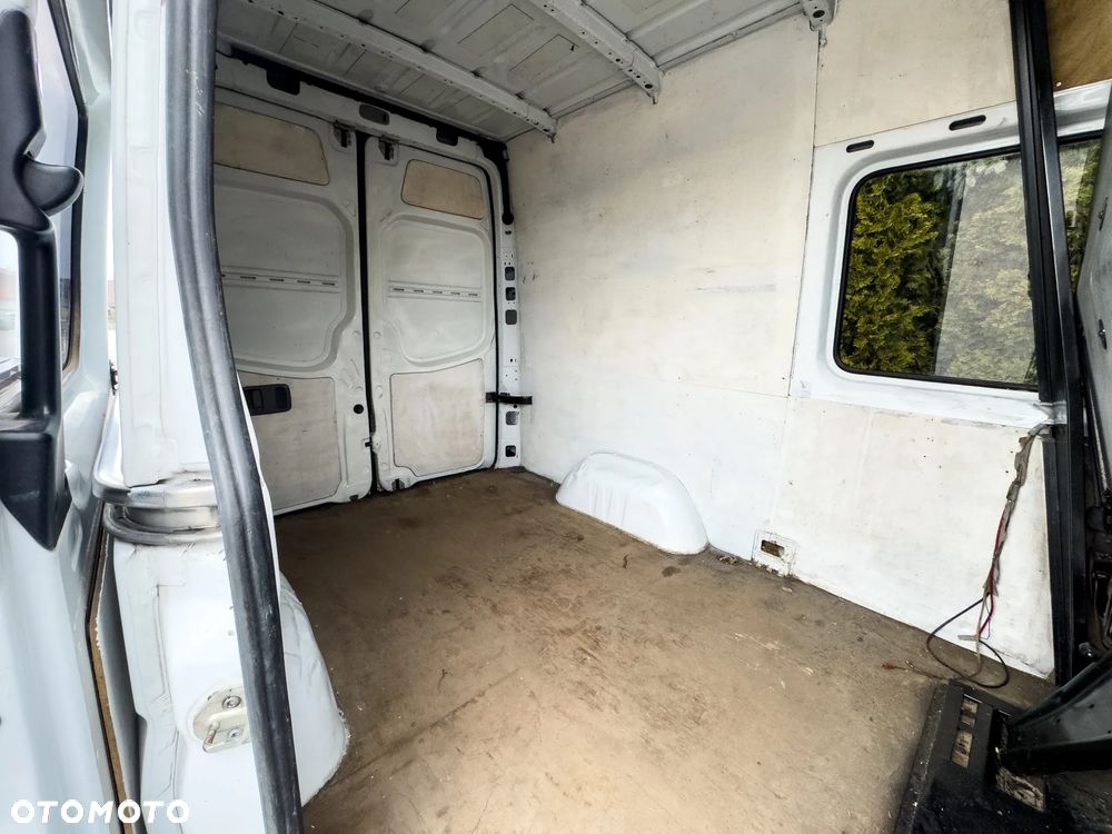 Mercedes-Benz SPRINTER - 9