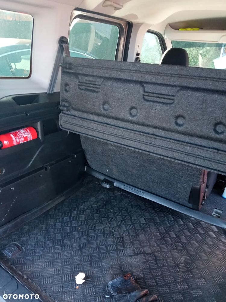 Opel Combo - 17