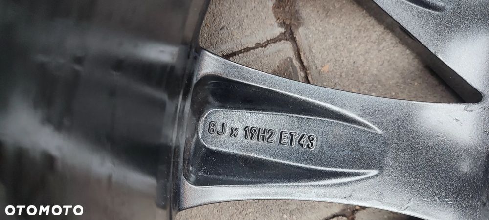 FELGI 5x112 8Jx19 CALI ET43 fi 66,6 2134010500 MERCEDES  W211 W212 W213 4 SZTUKI KOMPLET - 13