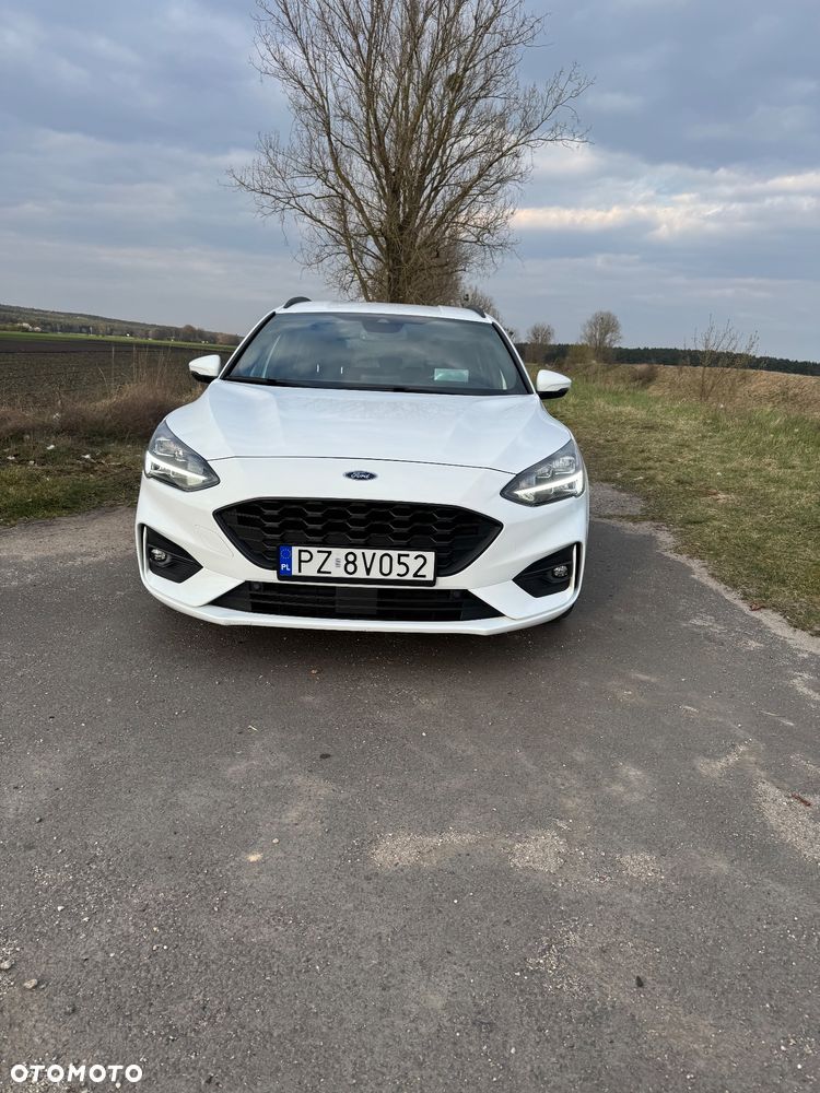 Ford Focus 1.5 EcoBoost ST-Line - 2