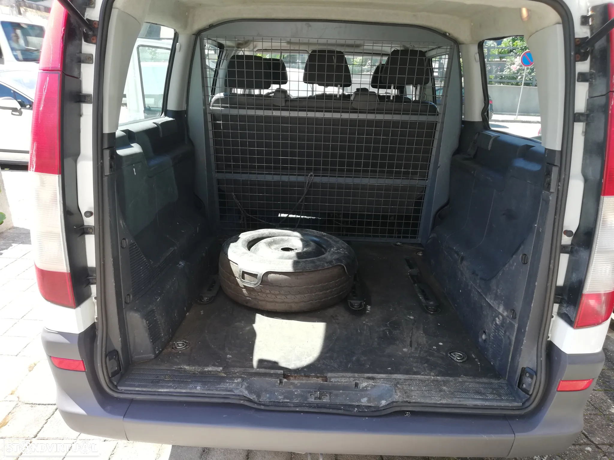 Mercedes-Benz Vito 115 CDi/32 6L - 17