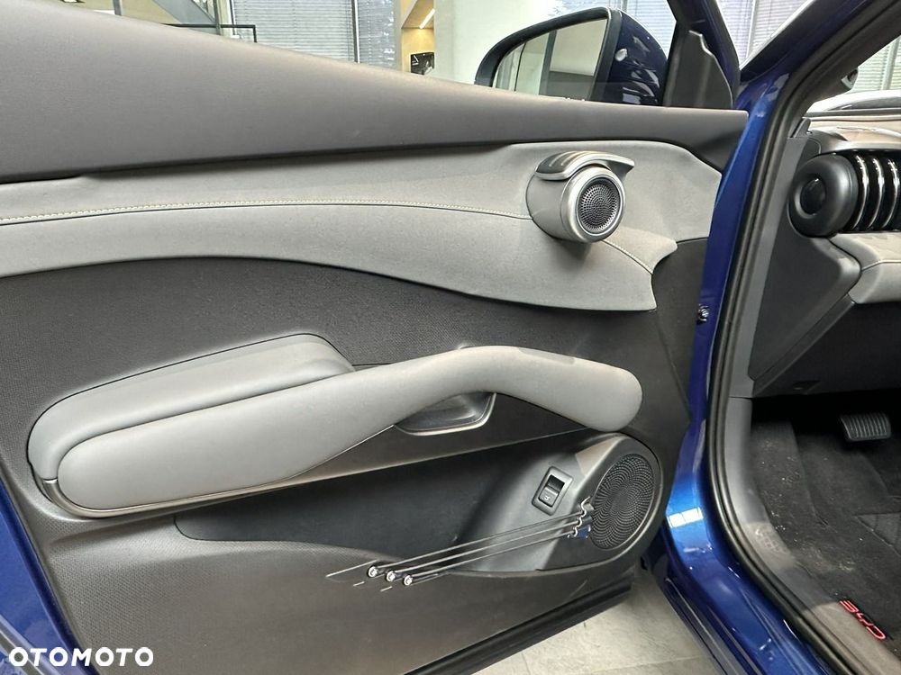 BYD Atto 3 - 7