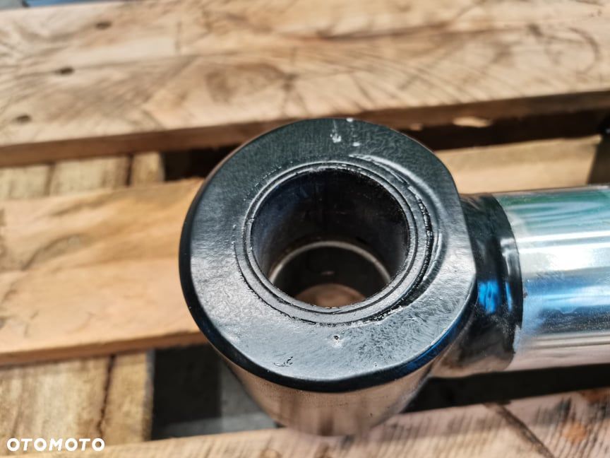 Siłownik poziomowania Manitou MLT 741 - 7