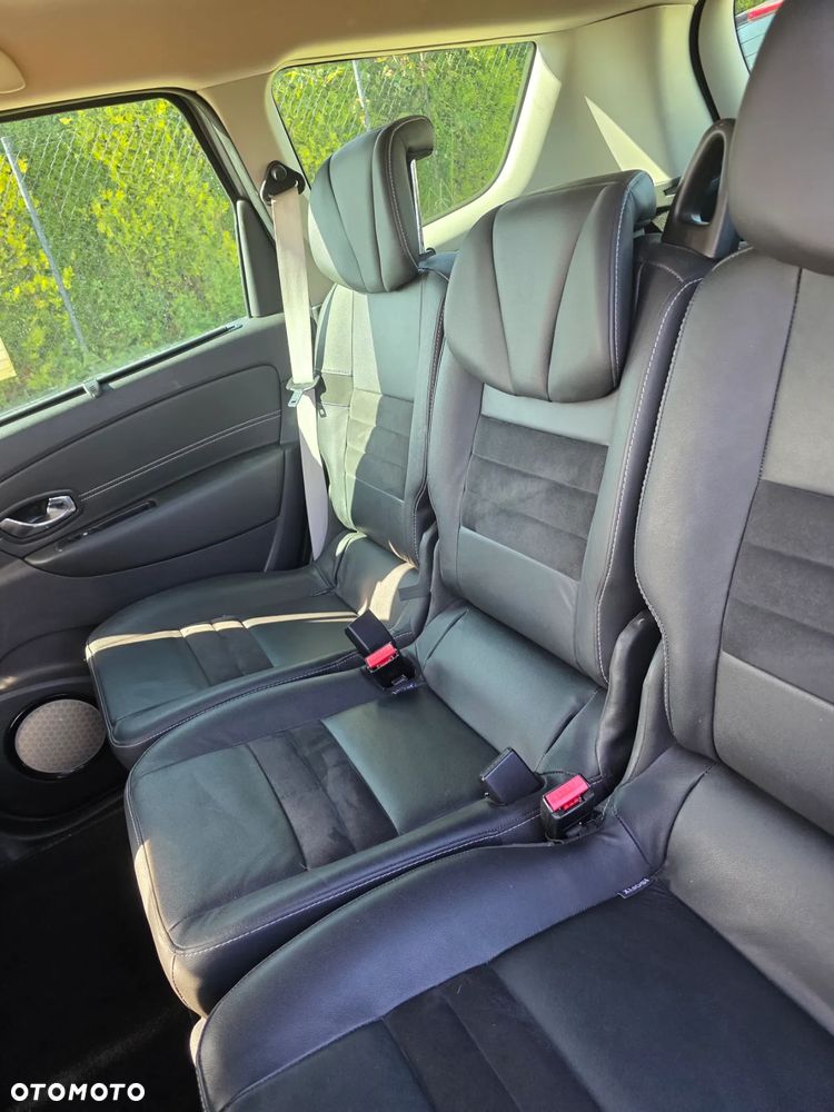 Renault Grand Scenic dCi 110 EDC Bose Edition - 33