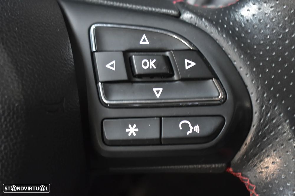 MG EHS 1.5 T-GDI Plug-in Hybrid Luxury - 30