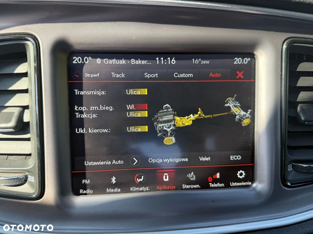 Dodge Challenger 6.4 Scat Pack - 10