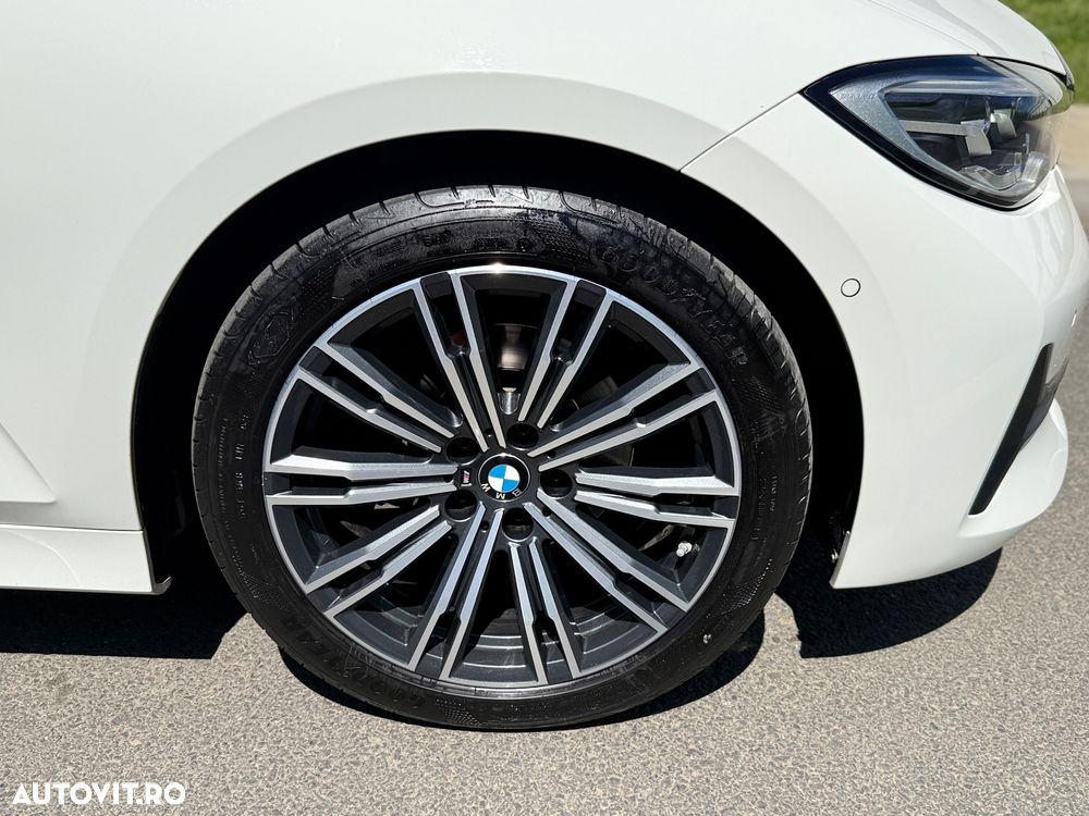 BMW Seria 3 318d Aut. Advantage - 12