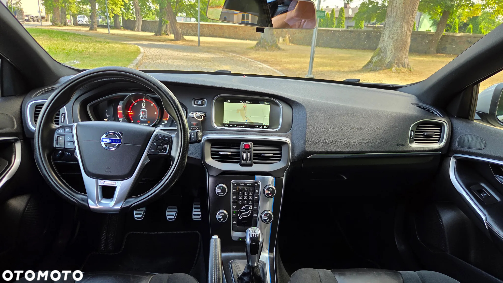 Volvo V40 D2 RDesign - 28