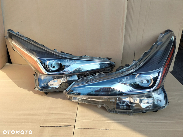 TOYOTA PRIUS IV LIFT 2019 REFLEKTOR LAMPA FULL LED  PRAWA LEWA UK