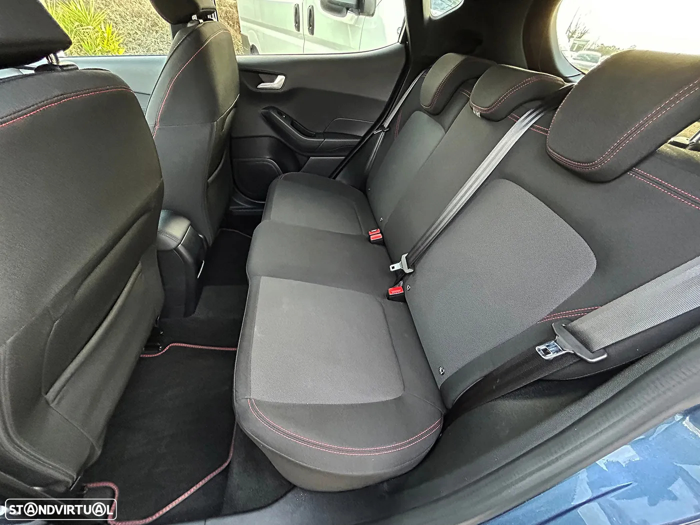 Ford Fiesta 1.0 EcoBoost ST-Line X - 25