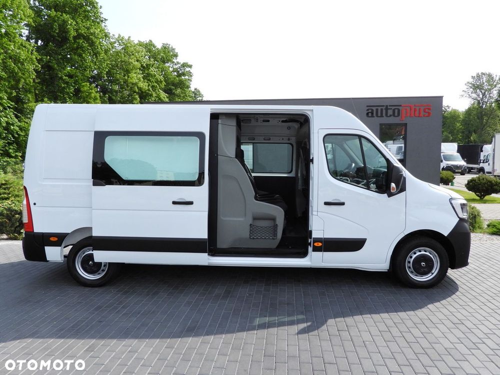 Renault MASTER  FURGON BRYGADÓWKA  7 MIEJSC TEMPOMAT NAWIGACJA LEDY KLIMATYZACJA  140KM - 9