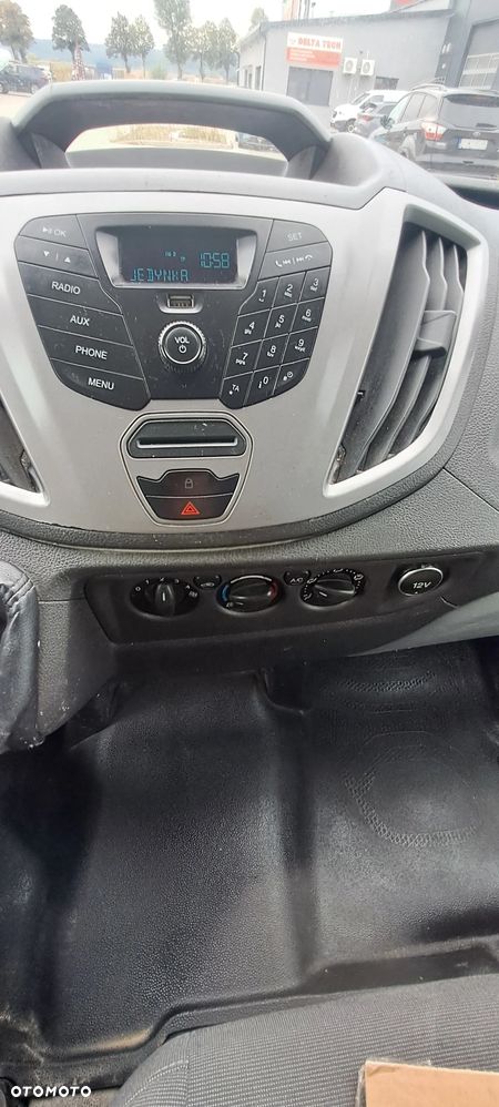 Ford Transit - 10
