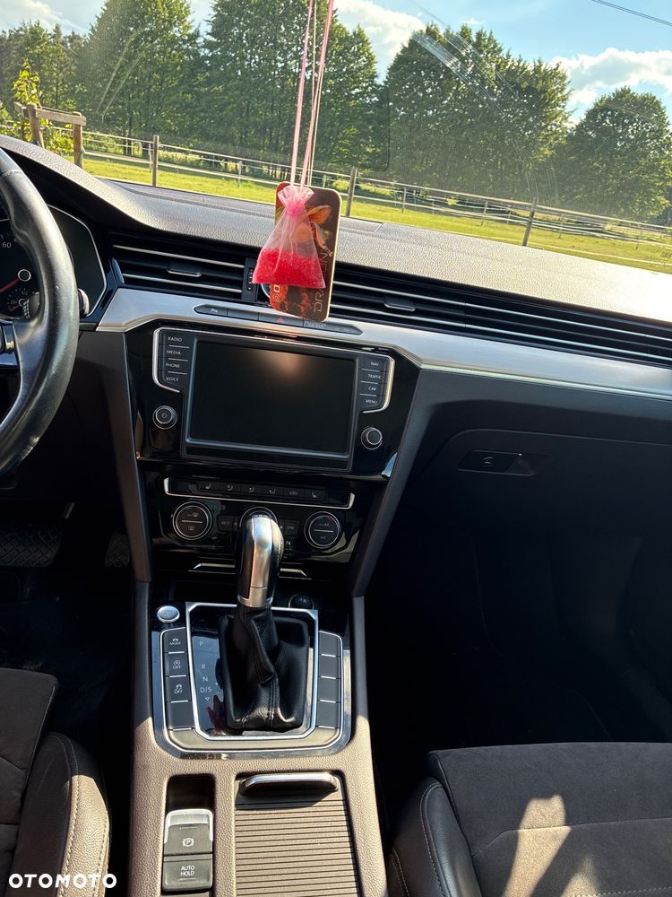 Volkswagen Passat 2.0 TDI BMT Highline DSG - 10