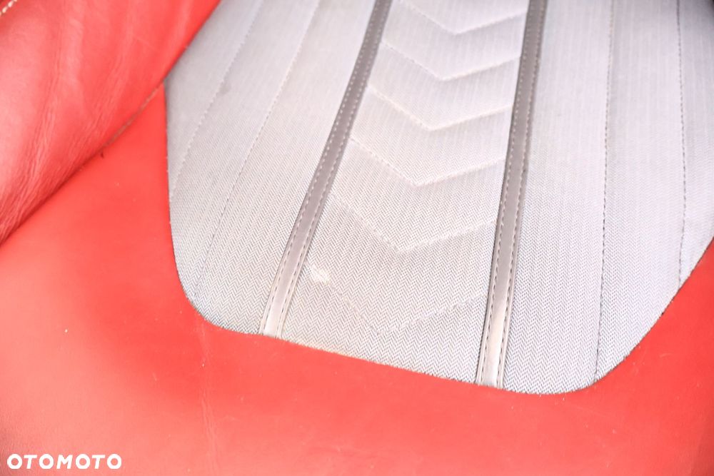 MASERATI LEVANTE FOTEL FOTELE KANAPA KOMPLET - 2