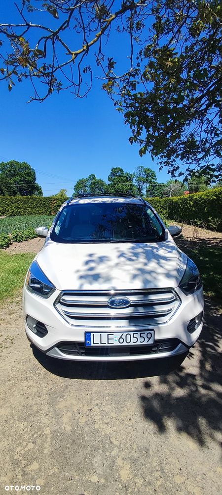 Ford Escape ver-2-0-ecoboost-awd-titanium - 11