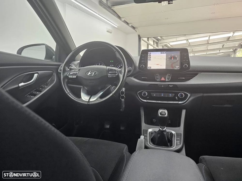 Hyundai i30 SW 1.0 T-GDi Comfort+Navi - 16