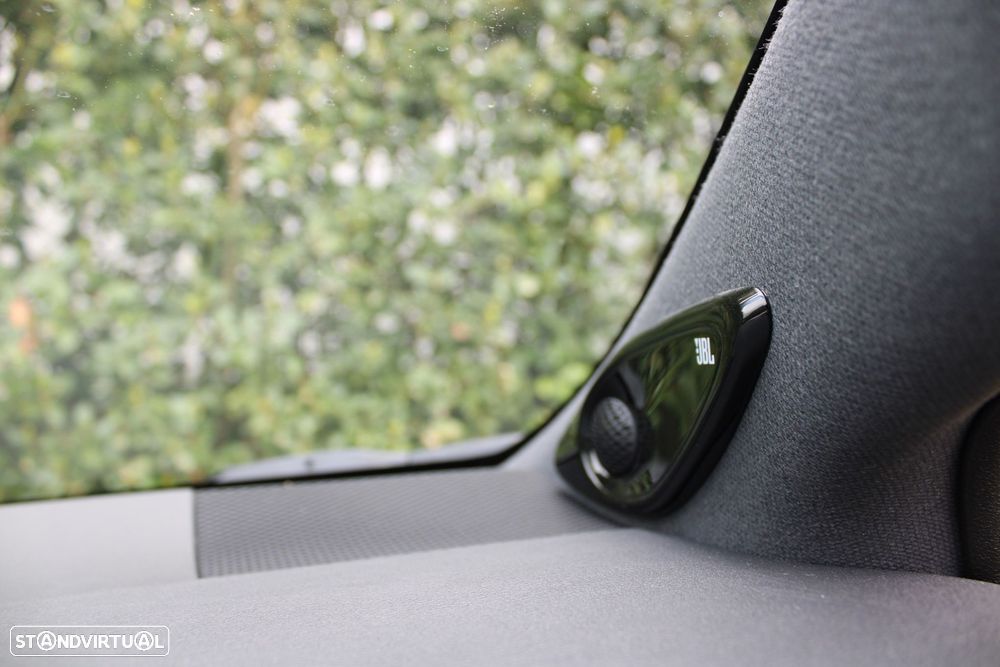 Toyota Corolla 1.8 Hybrid Comfort+P.Sport - 37